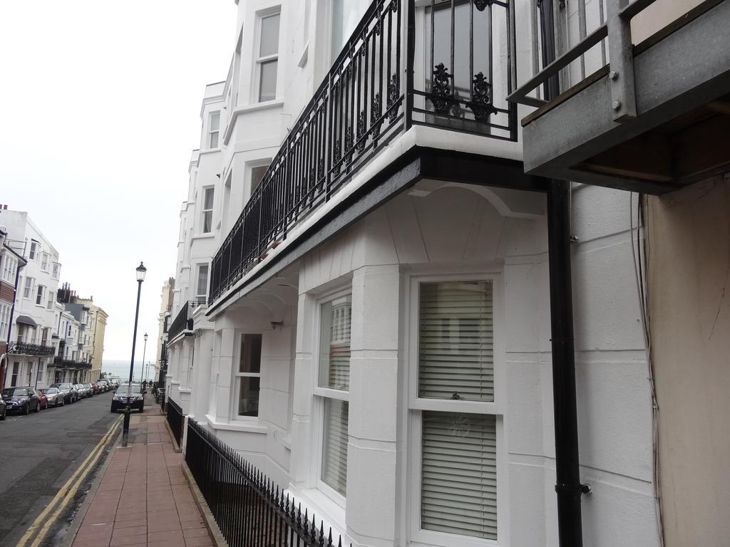 Burlington Beach Apartments Brighton Værelse billede