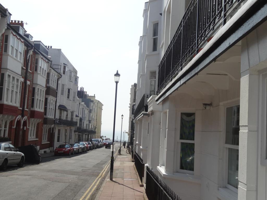 Burlington Beach Apartments Brighton Værelse billede